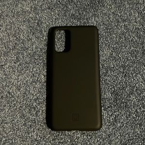 Black Samsung Galaxy S20+ case